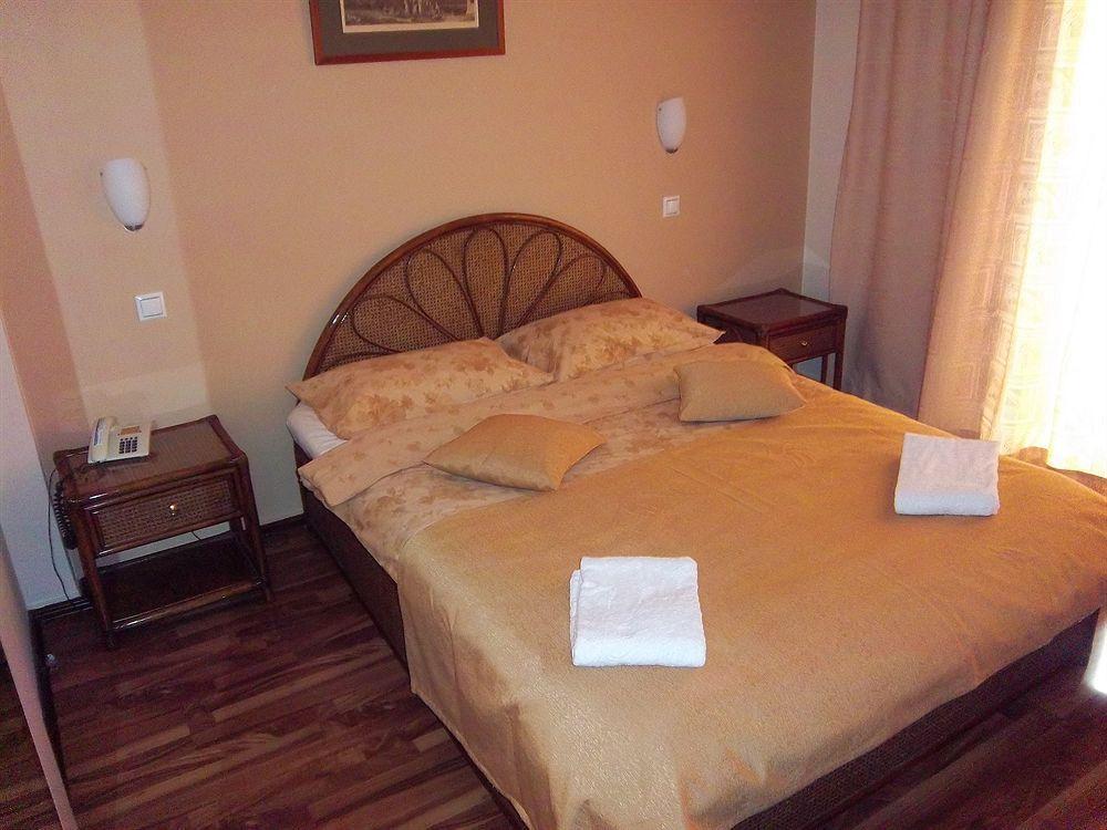 Plaza Hotel Atenas Exterior foto